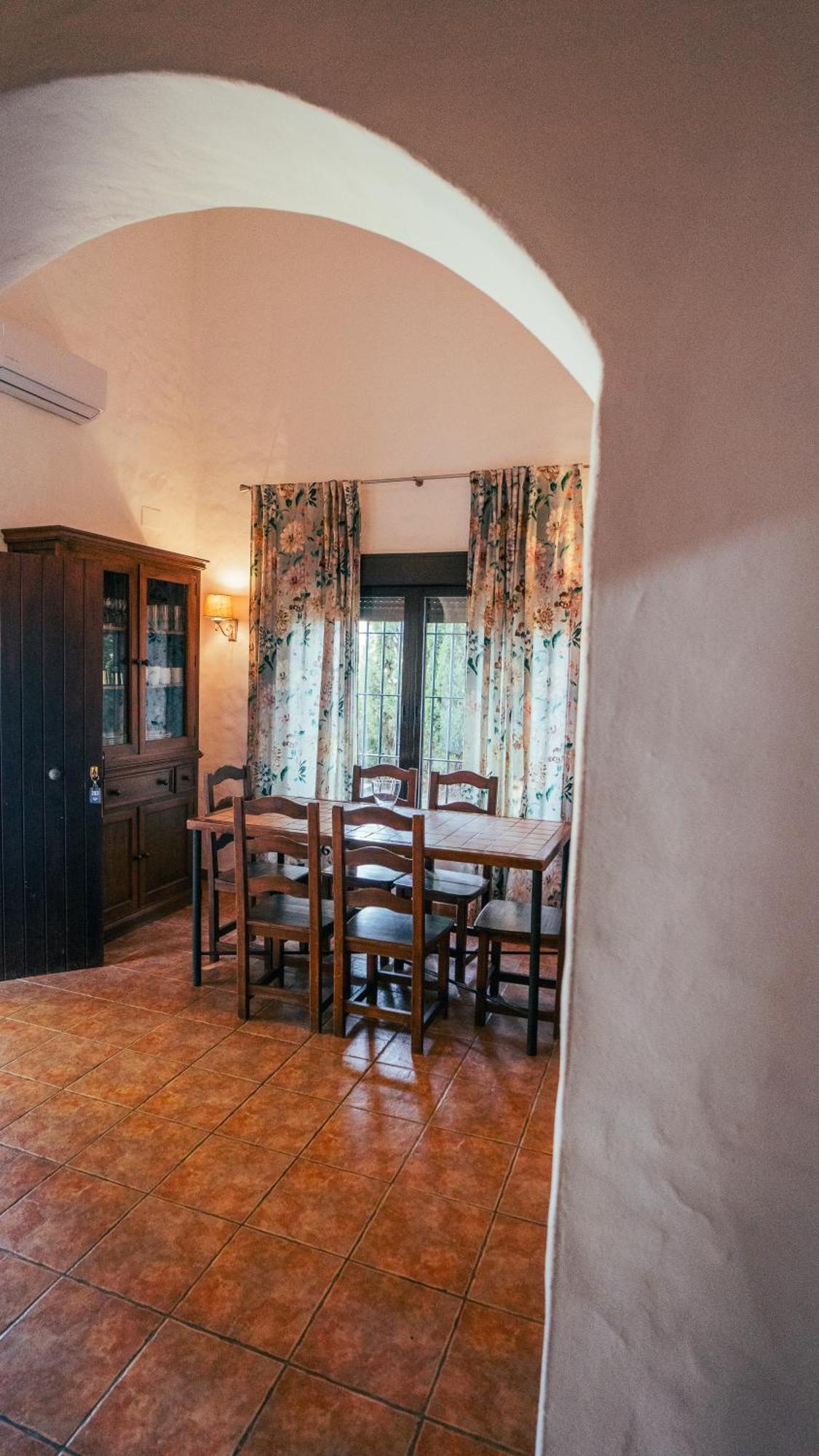 Villa Esterlicia By Fontanilla Del Mar Holidays Rentals Conil De La Frontera Exteriör bild