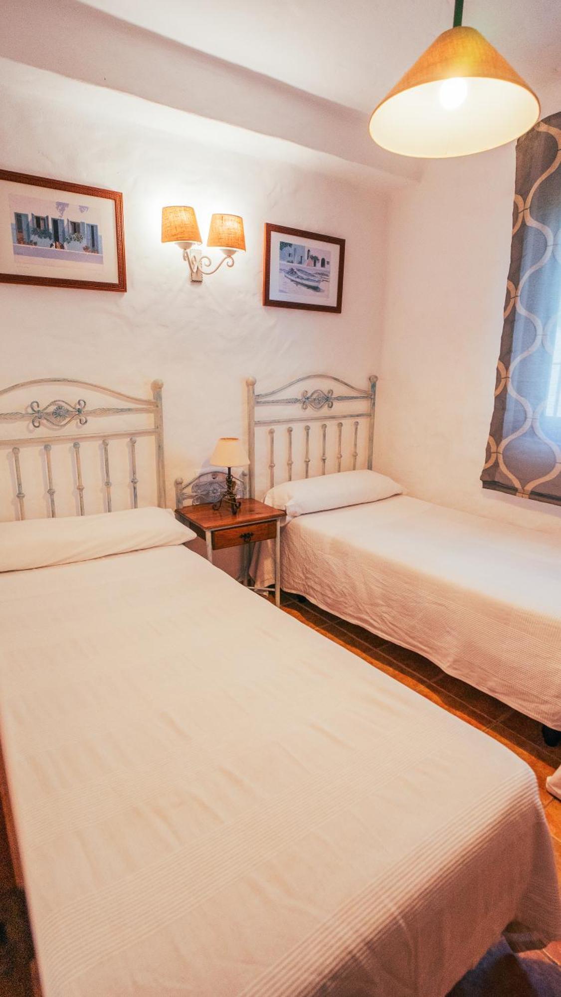 Villa Esterlicia By Fontanilla Del Mar Holidays Rentals Conil De La Frontera Exteriör bild